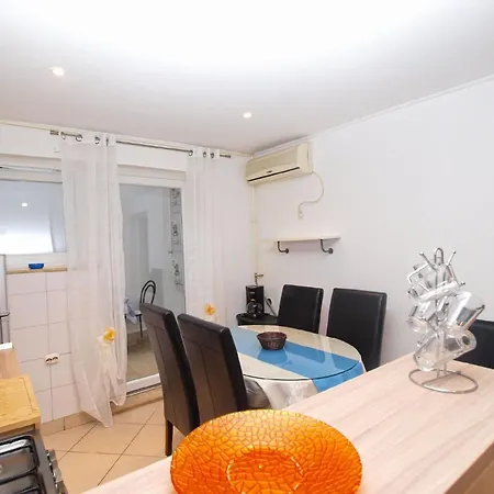 Fuer 5 Personen Ca 65 Qm In Pula, Istrien Istrische Riviera Апартаменты